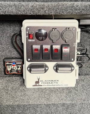 Deer Blind Charger + 25W Solar Charging Bundle ***UPGRADED FOR 2026***